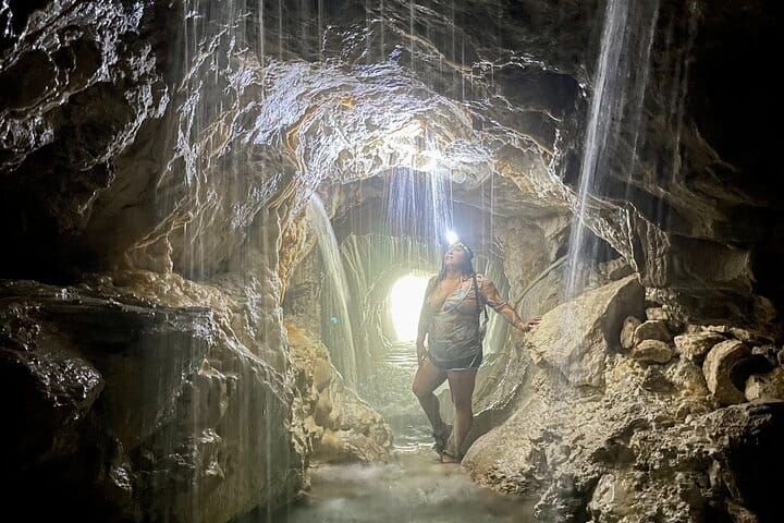 Natural water tunnel