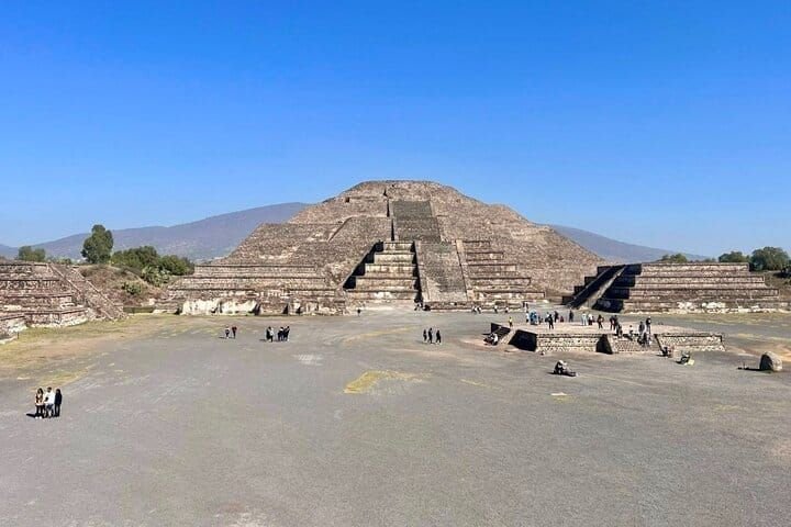 The Pyramid of the Moon seen head-on from the Avenue of the Dead